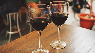 Descifrado el enigma del aroma del vino: los 17 ingredientes en una copa