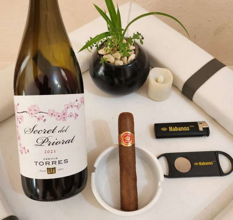 Maridaje de Vinos con Habanos. Secret del Priorat y Juan López Robusto.